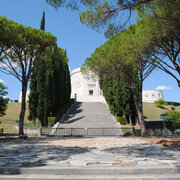 Veduta panoramica verso il Sacrario di Oslavia